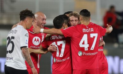 monza-also-defeats-la-spezia-2-0