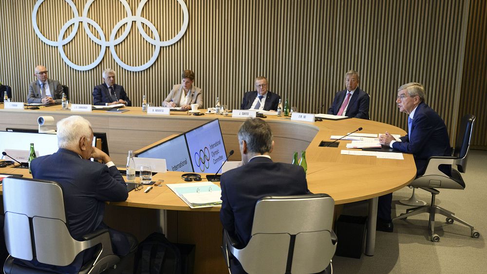 ioc-recommends-return-of-russian-athletes-to-sports-competition