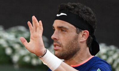 marco-cecchinato-breaks-curse