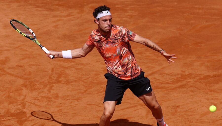 rome:-no-dice-for-marco-cecchinato