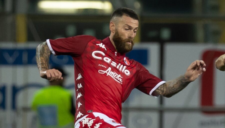 mirco-antenucci-says-goodbye-to-bari:-“i-want-to-be-a-protagonist.”