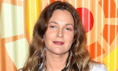 drew-barrymore-gets-emotional-&-apologizes-after-strike-backlash:-video