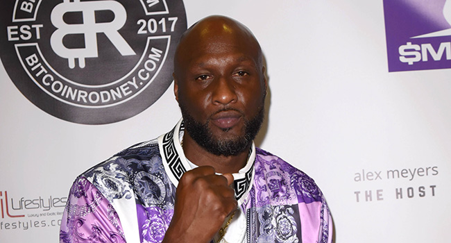 lamar-odom-smashes-mercedes-benz-after-car-crash:-photos