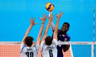 italy-beaten-by-cuba,-olympic-qualification-at-risk