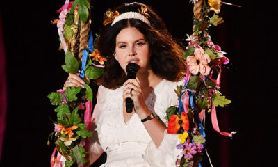 lana-del-rey-slams-hater-for-accusing-her-of-witchcraft:-‘gremlin’