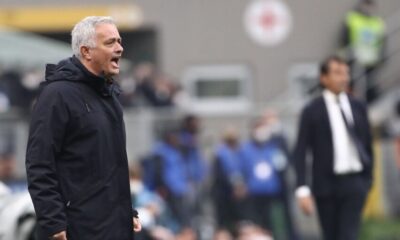 roma,-jose-mourinho-controversial-with-referee-and-football-league