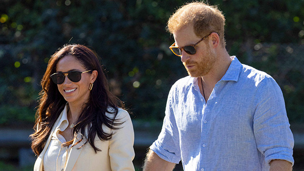 meghan-markle-and-prince-harry-spotted-trick-or-treating-with-their-kids-archie,-4,-and-lilibet,-2,-in-rare-public-outing