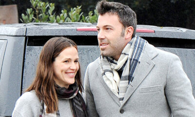 jennifer-garner-and-ex-husband-ben-affleck-laugh-it-up-during-friendly-chat-at-son-samuel’s-basketball-game