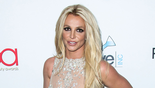 britney-spears-says-she’s-‘holding-back’-from-social-media-following-memoir-drama