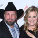 garth-brooks-gets-emotional-as-he-says-he-wants-‘queen’-trisha-yearwood-near-him-when-he-takes-his-‘last-breath’