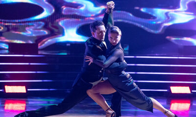 ‘dwts’-recap:-a-fan-favorite-couple-is-eliminated-&-another-achieves-a-perfect-score