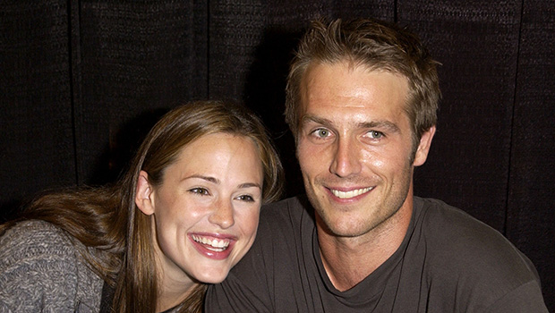 jennifer-garner-wishes-ex-&-‘alias’-co-star-michael-vartan-a-happy-birthday-in-sweet-message