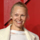 pamela-anderson-goes-makeup-free-at-the-fashion-awards:-her-fresh-faced-red-carpet-photos