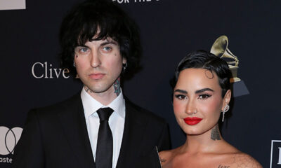 demi-lovato-engaged-to-jute$:-see-her-eye-catching-ring