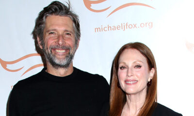 julianne-moore’s-husband:-all-about-bart-freundlich-&-their-20-year-marriage