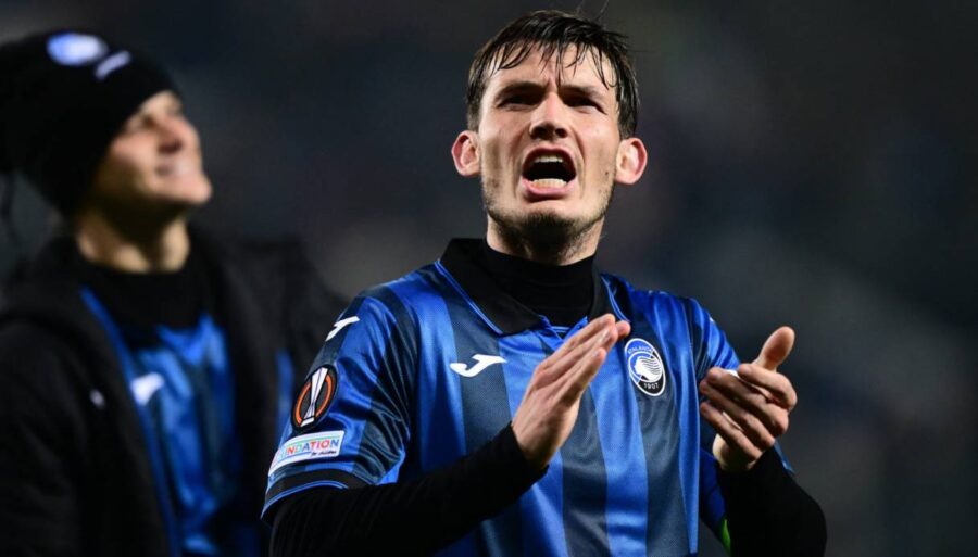 atalanta,-marten-de-roon-undergoes-surgery-on-left-hand