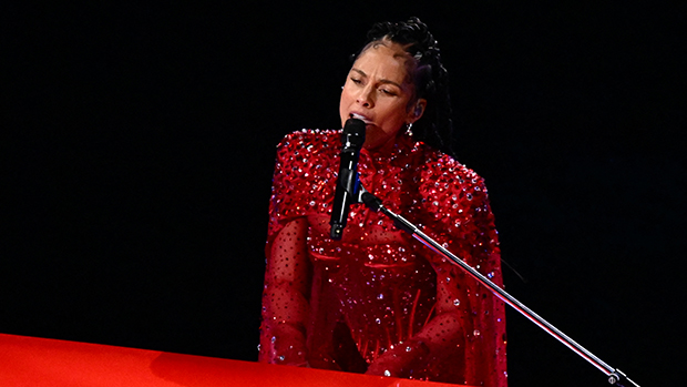 alicia-key-used-these-products-to-prep-her-skin-for-the-super-bowl-halftime-show