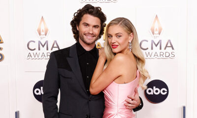 kelsea-ballerini-reveals-why-she-&-chase-stokes-are-spending-valentine’s-day-apart-in-new-interview