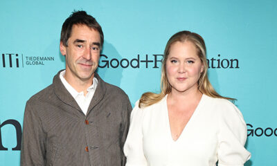 amy-schumer-jokes-that-sex-with-her-husband-is-her-‘favorite-90-seconds-of-the-week’