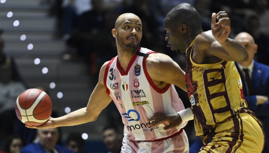 final-eight-coppa-italia:-milan-overwhelms-venice-but-ettore-messina-doesn’t-want-to-stop