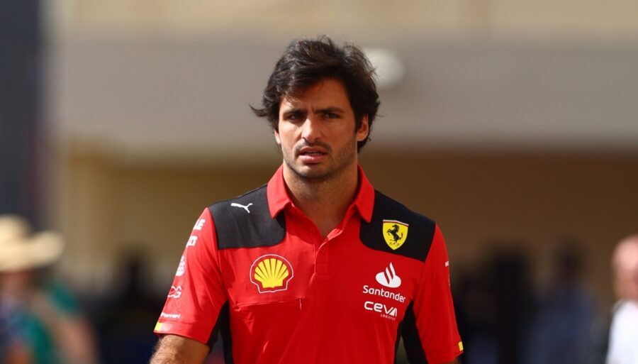 lewis-hamilton-at-ferrari:-luigi-mazzola-sends-valuable-advice-to-carlos-sainz