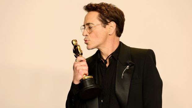 oscars-2024-winners-revealed:-emma-stone,-cillian-murphy,-robert-downey-jr.-&-more