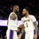 nba:-la-lakers-overwhelm-atlanta-and-retake-golden-state