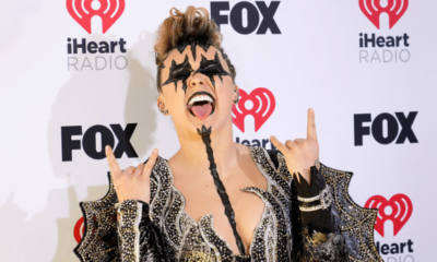 jojo-siwa-exudes-kiss-vibes-in-black-outfit-at-2024-iheartradio-music-awards:-photos