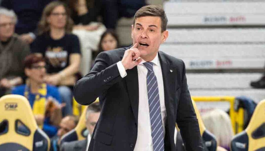 civitanova-challenges-modena,-blengini-knows-what-will-make-a-difference