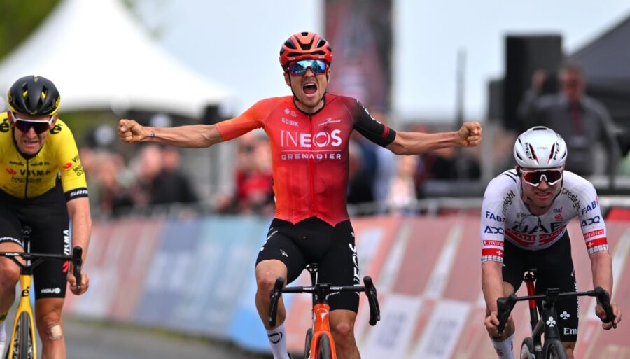 amstel-gold-race,-mathieu-van-der-poel-on-day-no:-tom-pidcock-takes-advantage