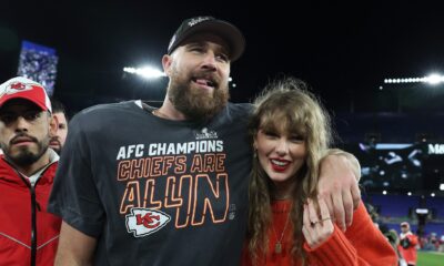 travis-kelce-reportedly-gifts-taylor-swift-more-than-50-boxes-of-roses