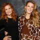 blake-lively’s-sister-robyn-defends-her-amid-online-backlash