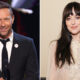 dakota-johnson-&-chris-martin-reportedly-broke-up-briefly,-then-reunited-earlier-this-year