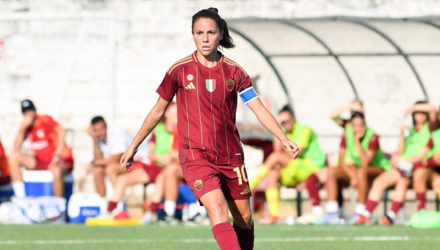 ballon-d’or,-no-italian-candidate-among-men,-there-is-manuela-giugliano-among-women