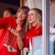 taylor-swift-&-brittany-mahomes-squash-rift-rumors,-share-hug-at-the-us-open