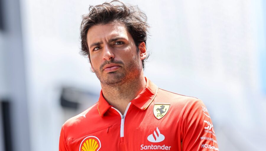 carlos-sainz-returns-on-farewell-to-ferrari-and-is-candid-about-lewis-hamilton