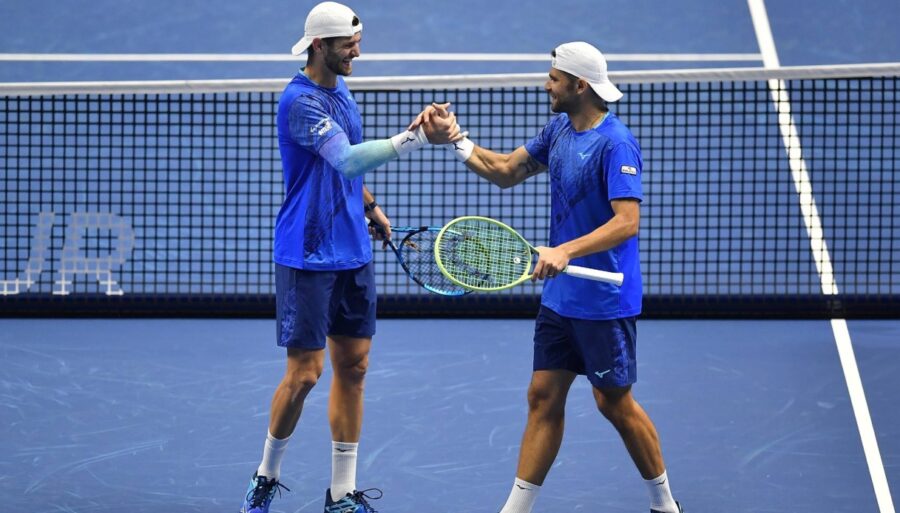 simone-bolelli-jokes-with-andrea-vavassori:-“we-can-still-go-on-…-as-long-as-i-can!”