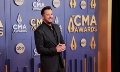 cma-awards-2024-winners:-chris-stapleton,-morgan-wallen-&-more