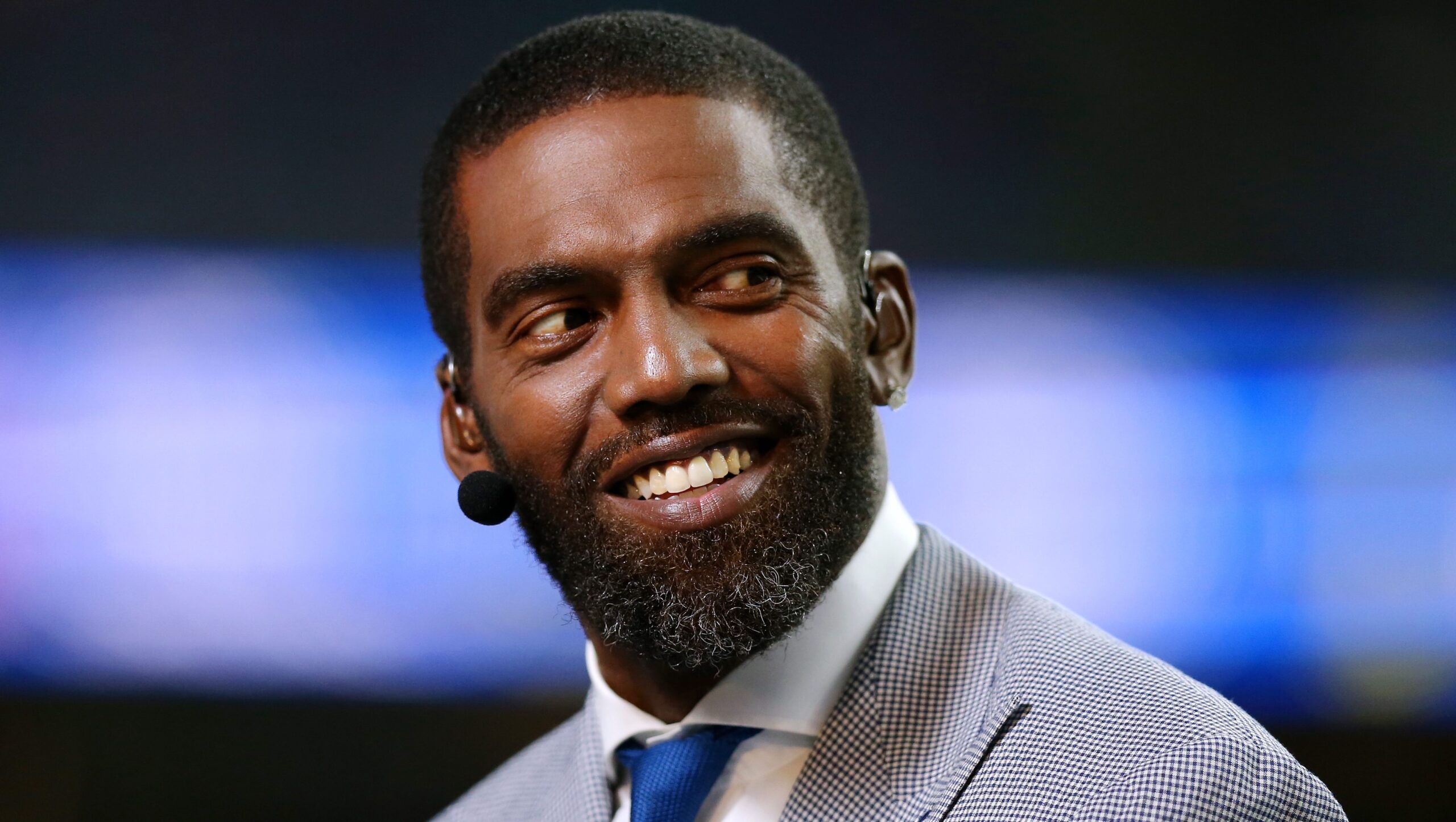 randy-moss’-net-worth:-how-much-money-the-former-nfl-player-has-now