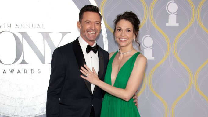 are-hugh-jackman-&-sutton-foster-dating?-their-relationship