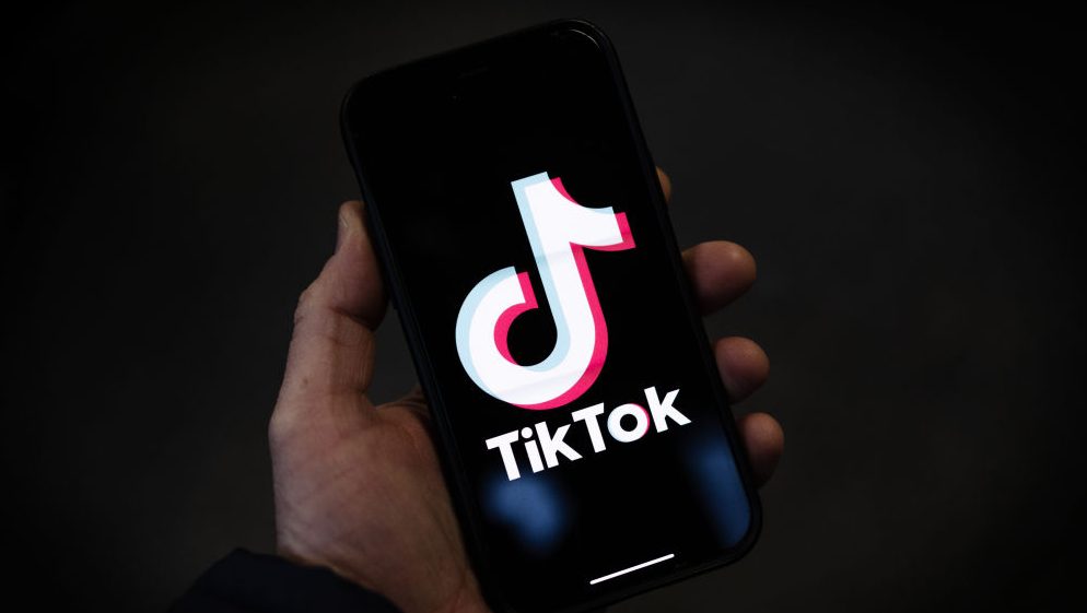 why-is-tiktok-getting-banned-in-2025?-the-reason