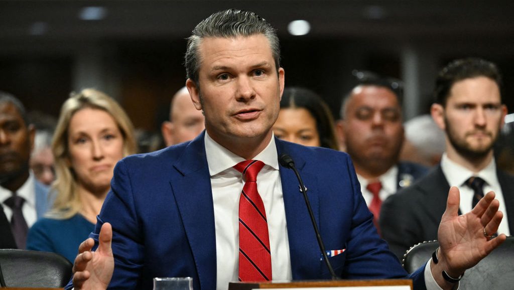 how-old-is-pete-hegseth?-see-his-age-now