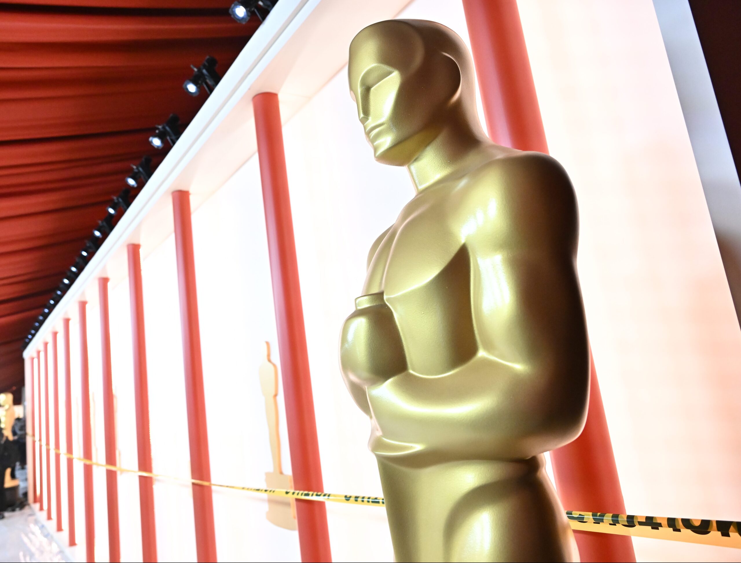 are-the-oscars-2025-canceled-due-to-the-la.-wildfires?