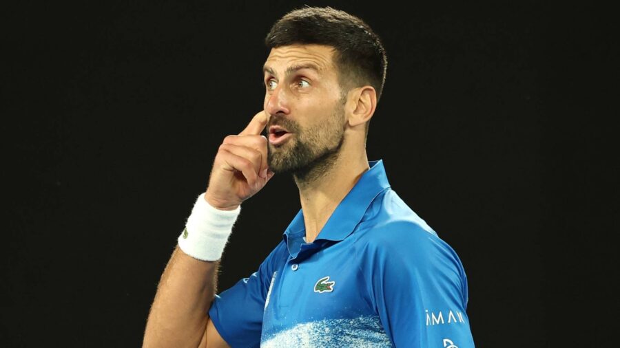 australian-open:-novak-djokovic-catches-up-with-carlos-alcaraz