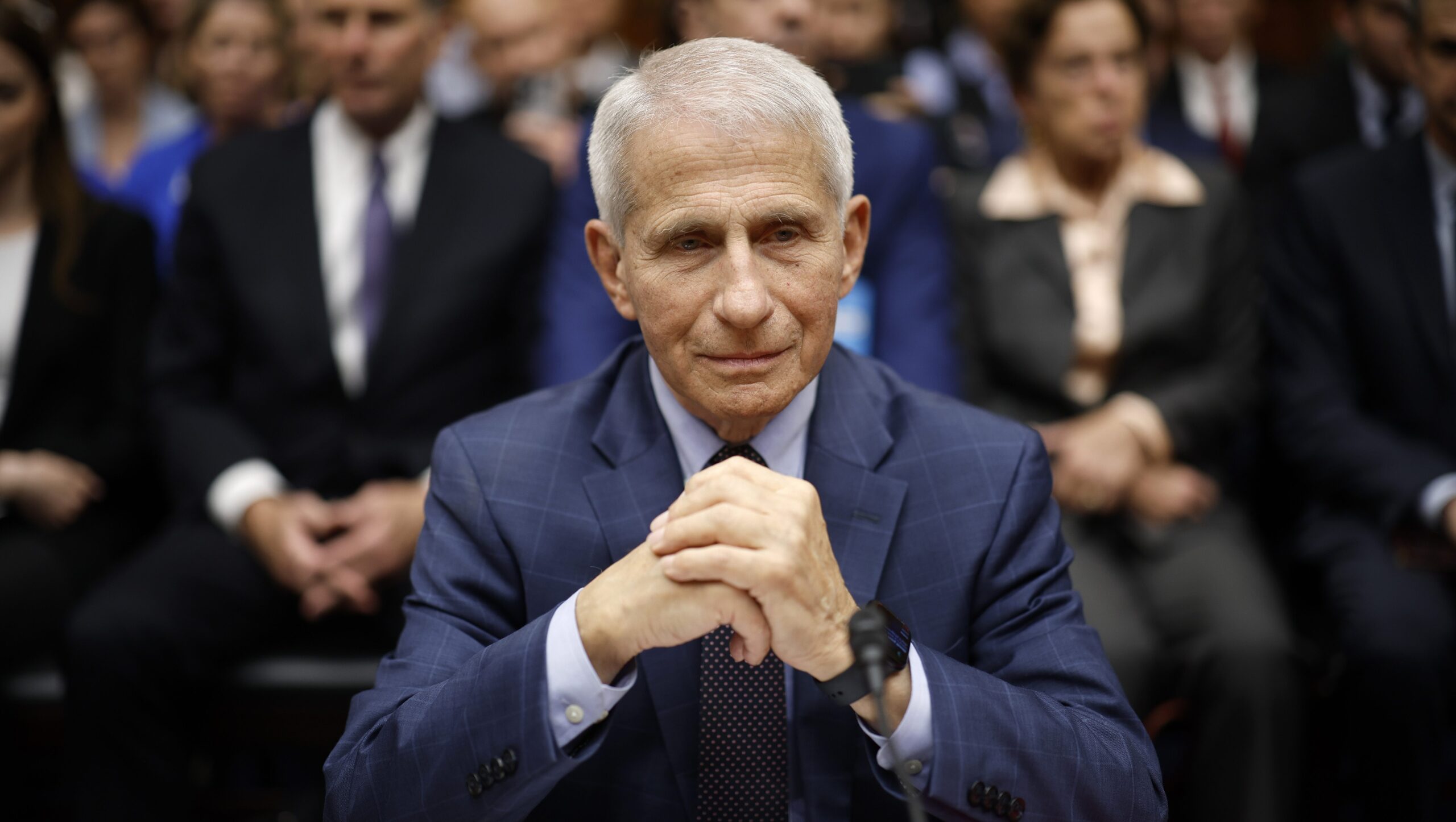 why-did-biden-pardon-fauci?-what-a-preemptive-pardon-means-&-more