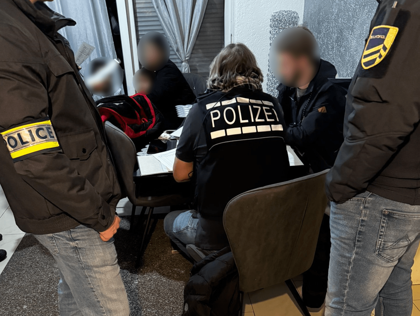 europol-supported-action-leads-to-arrest-of-7-human-traffickers