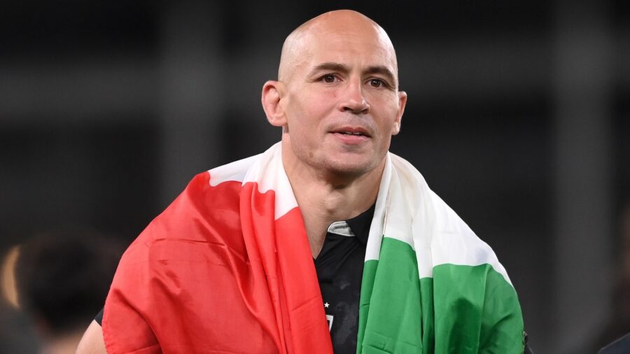 italrugby-honors-sergio-parisse-on-special-occasion