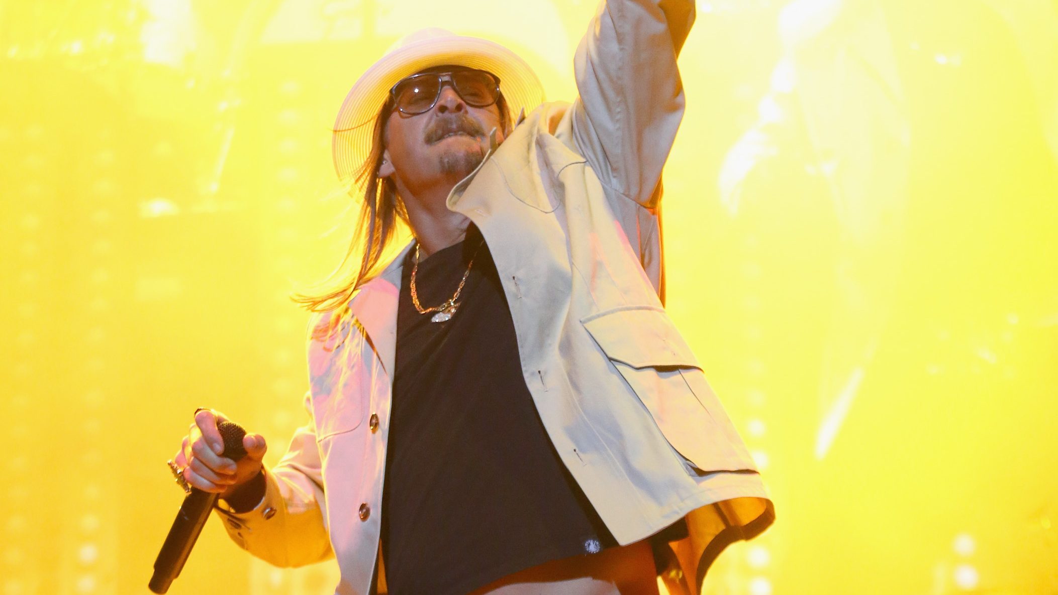 kid-rock’s-net-worth:-how-much-money-he-makes-now