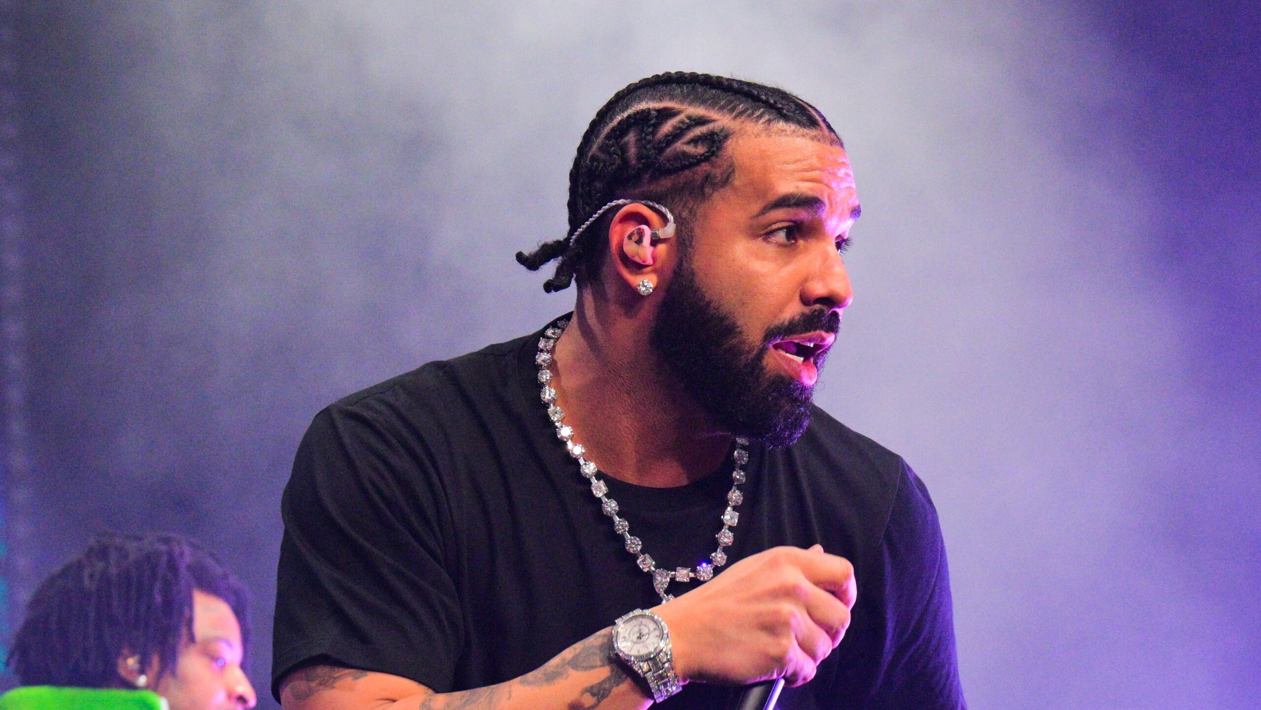 what-is-drake’s-real-name?-find-out-the-rapper’s-birth-name