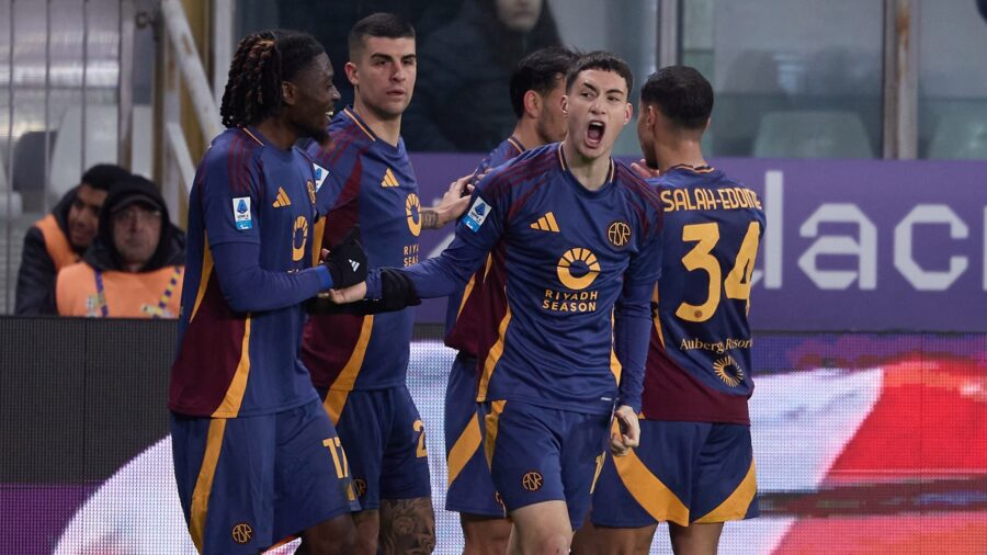 parma-in-ten-after-half-an-hour,-roma-expels-tardini